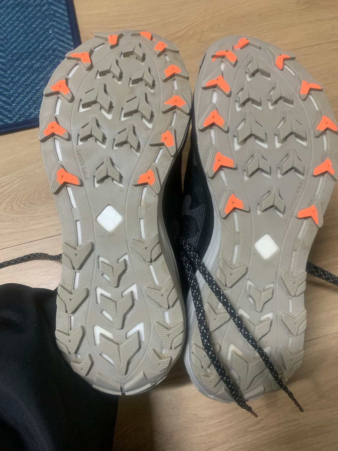 푸마 보야지 나이트로3 GTX 사이즈 270 판매합니다 상품이미지10