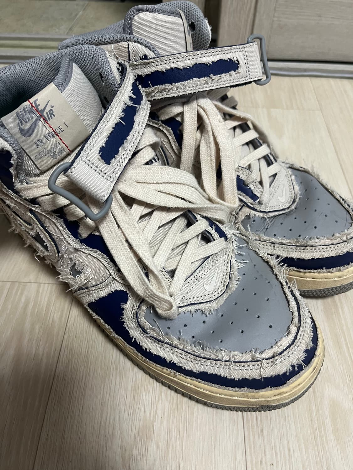 나이키 에어포스 1 미드 '07 펄 화이트 상품이미지1