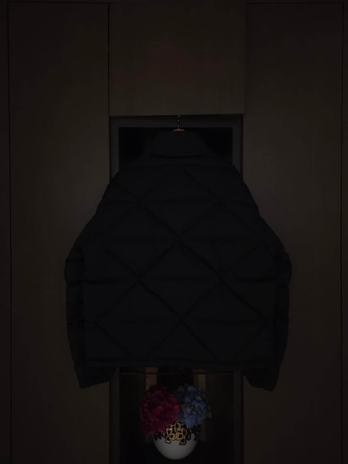 [XL] 프라다 리나일론 퀄팅 패딩 블랙(SGB803) 상품이미지3