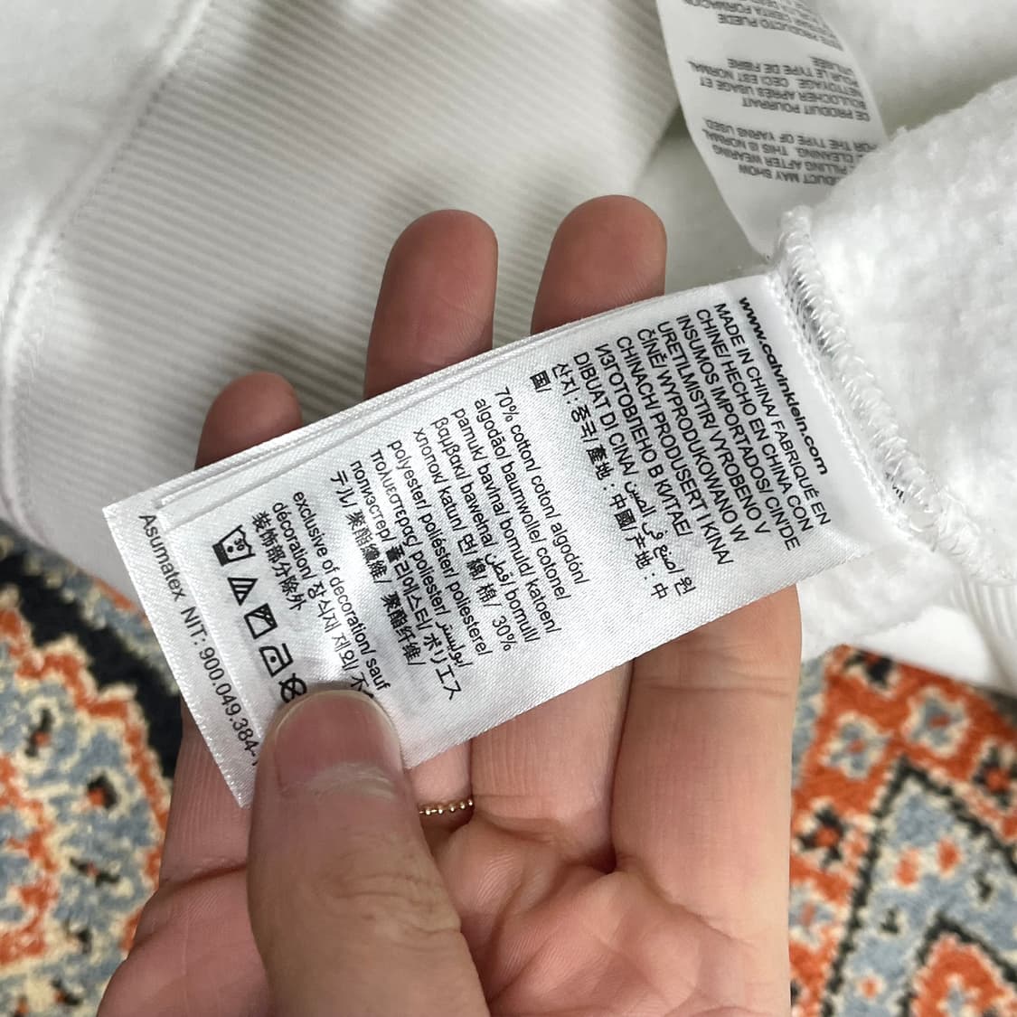 캘빈클라인 화이트 기모 맨투맨 티셔츠 남성L 상품이미지7