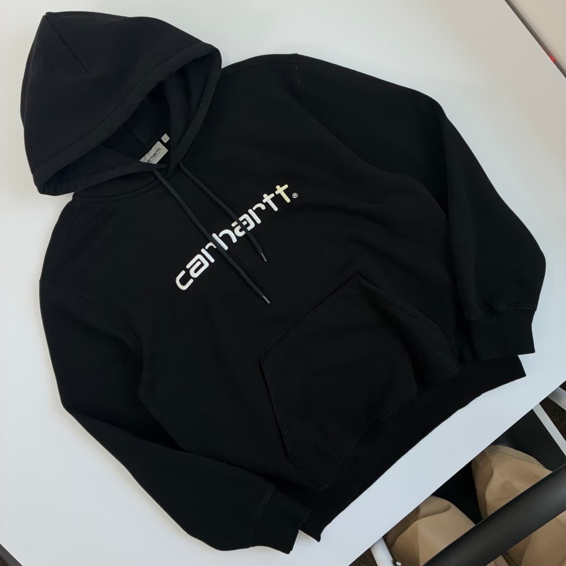Carhartt WIP 칼하트 윕 블랙 자수 후드티 상품이미지2