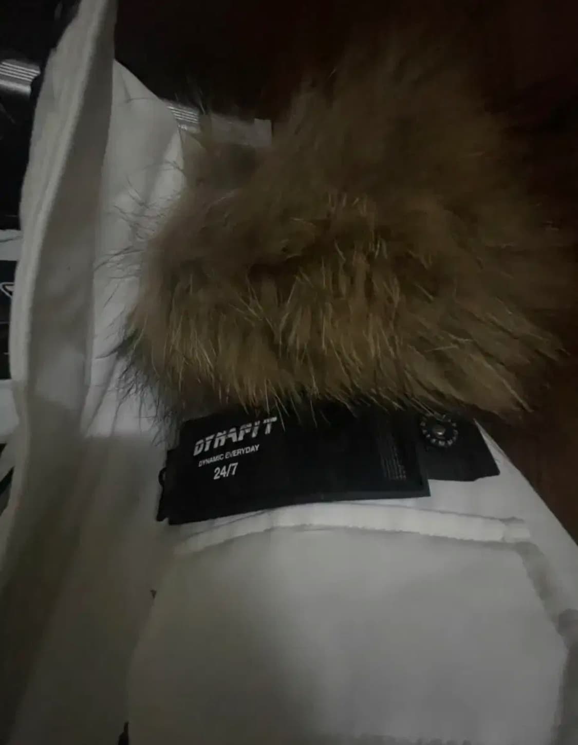 다이나핏 패딩 남여공용 상품이미지4