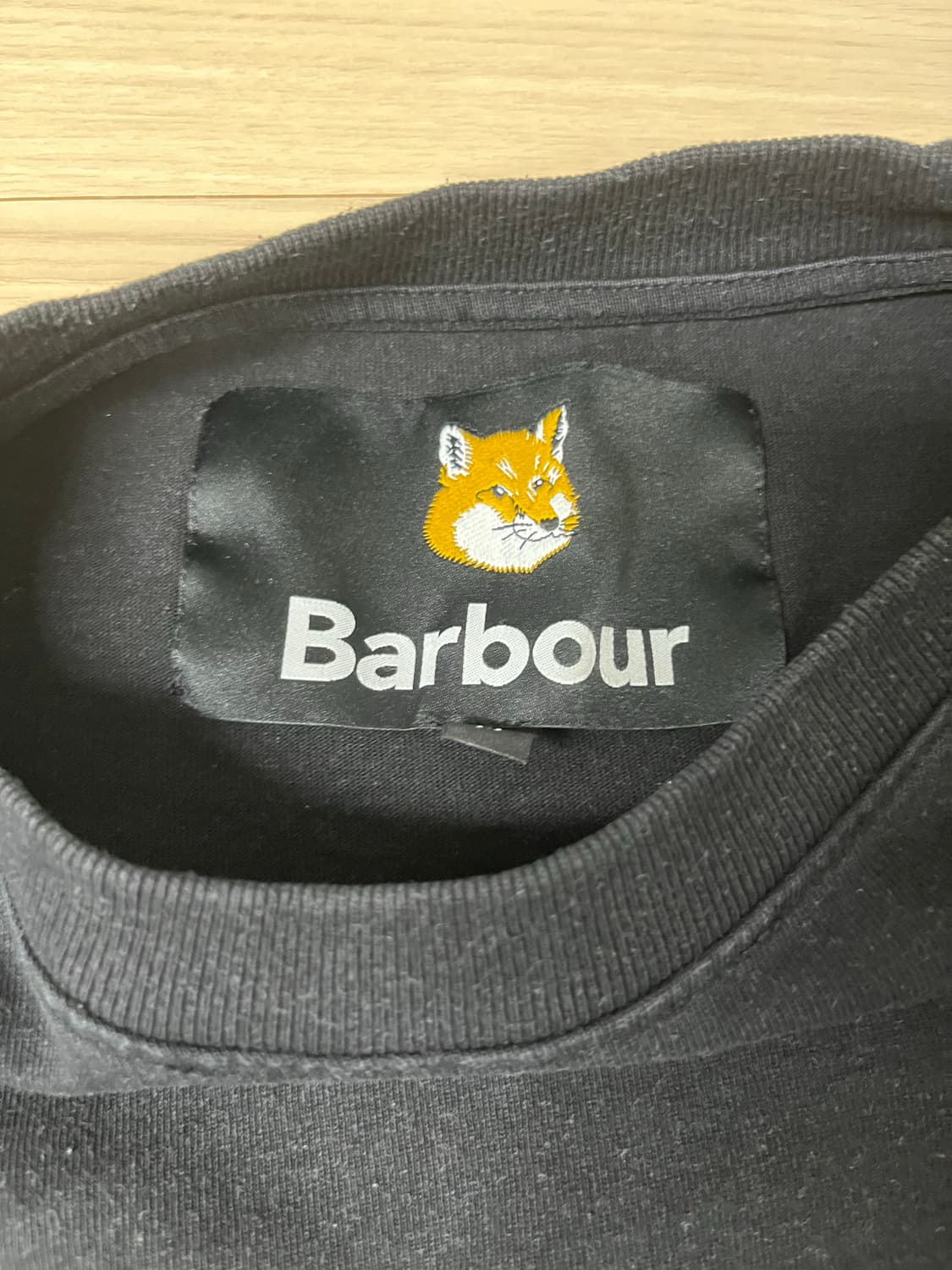 바버 X 메종키츠네 롱슬리브 블랙 M 상품이미지4