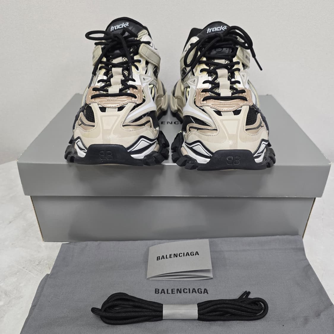 발렌시아가 트랙2 스니커즈 신발 45사이즈 290 295 판매 상품이미지2