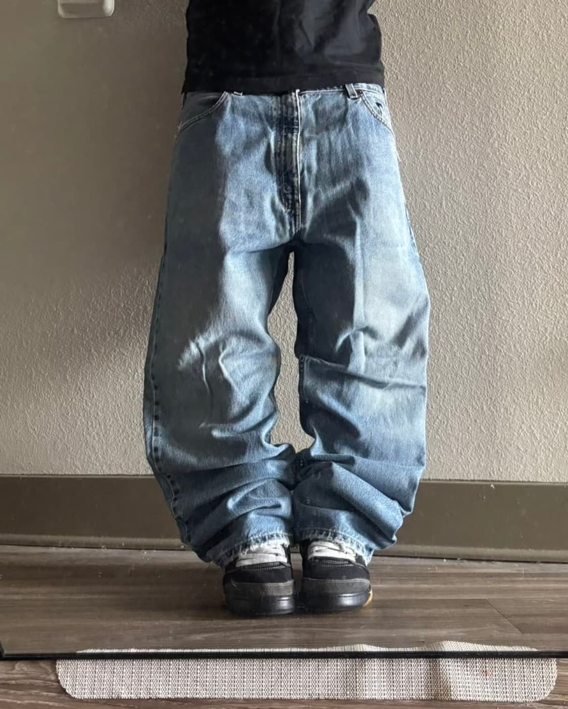 38) Levis 560 Skater Baggy Jeans 상품이미지1
