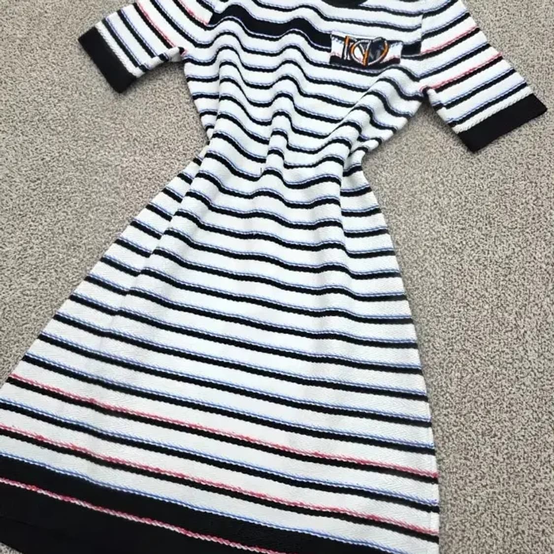 한섬 마인(MINE) 배색 니트 원피스 F 상품이미지9