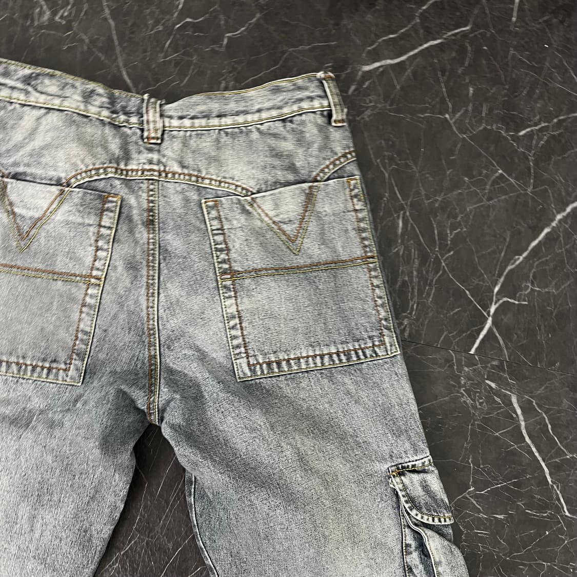 BLUESKIN 아이스 워시드 와이드 데님 카고 팬츠 상품이미지8