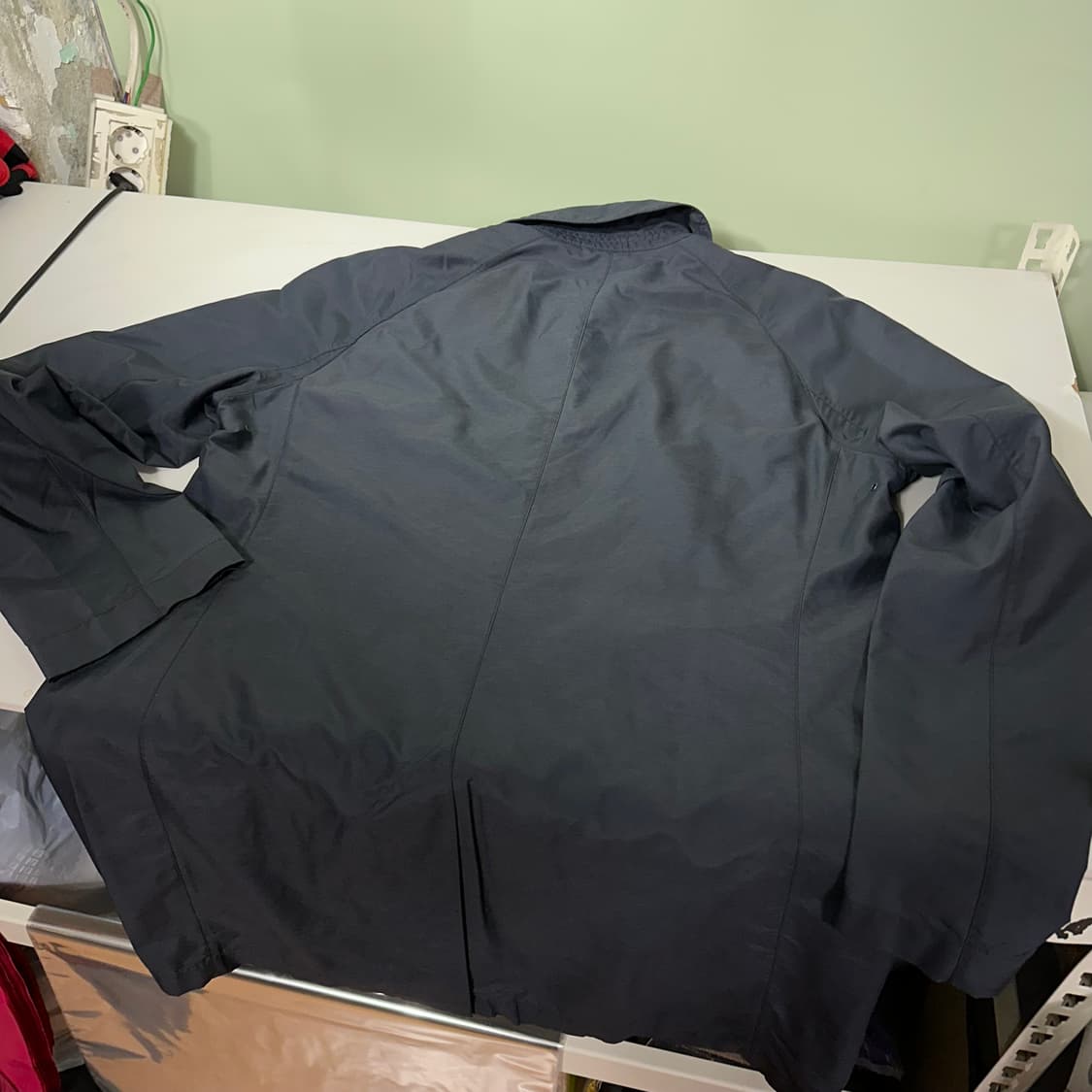 100 빈폴 챠콜 그레이 나일론 간절기 경량 레인트렌치코트 상품이미지6