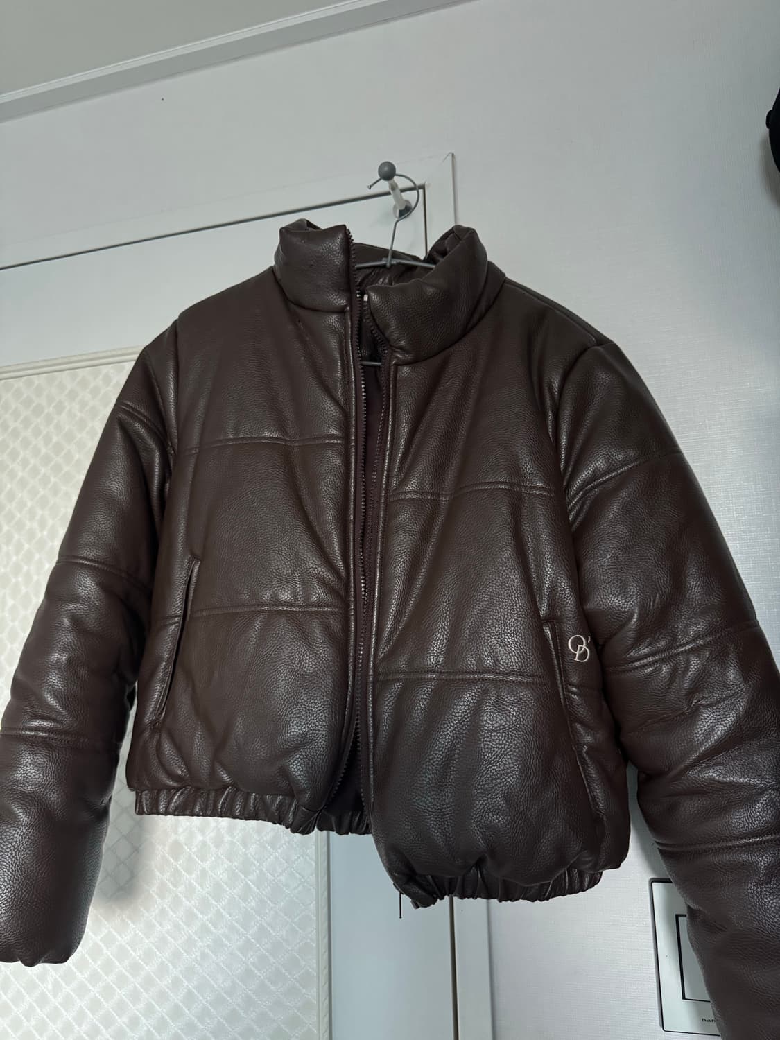 오도어 레더패딩 브라운 상품이미지1