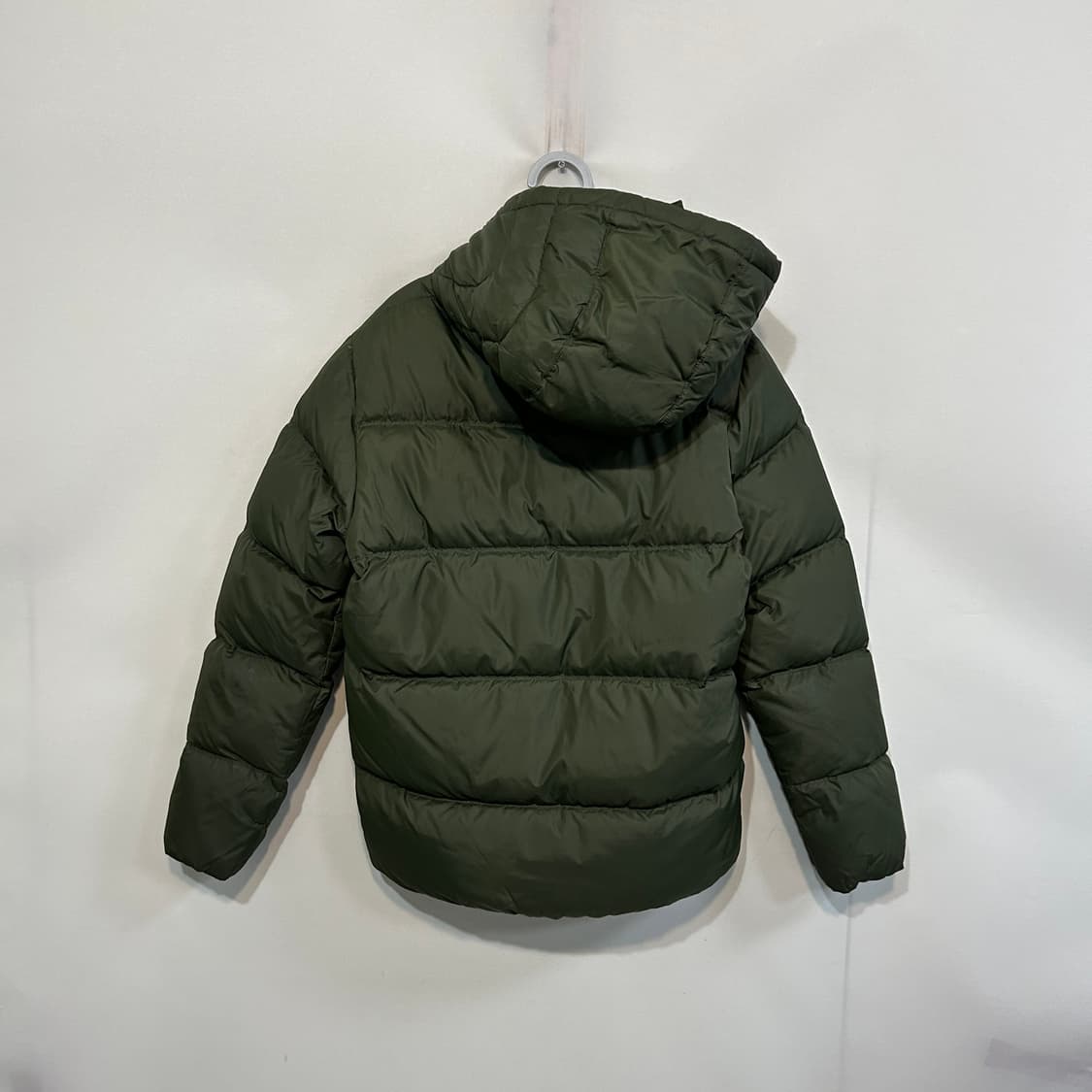 타미힐피거 2021 남성 푸퍼 패딩 카키색 95정도 상품이미지2