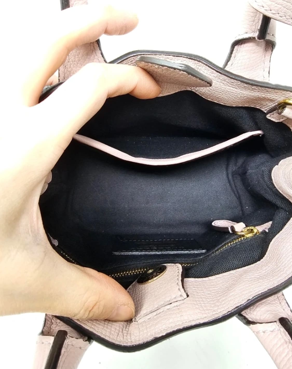 정품 버버리 베이비 배너 스팽글 토트백 크로스백 상품이미지10