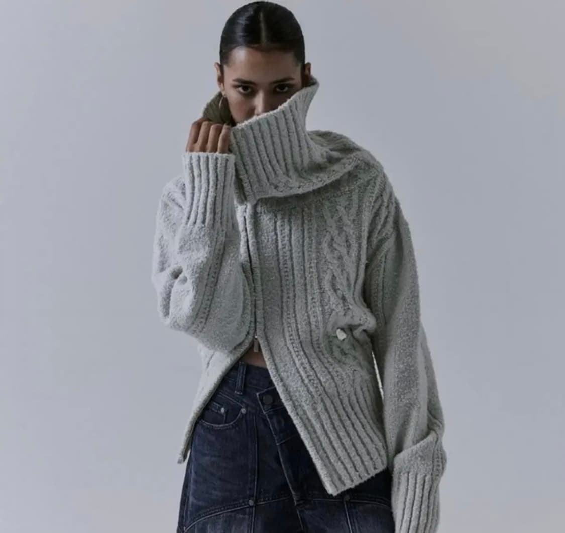 트리밍버드 투웨이 언발란스 오프숄더 니트 집업 상품이미지1