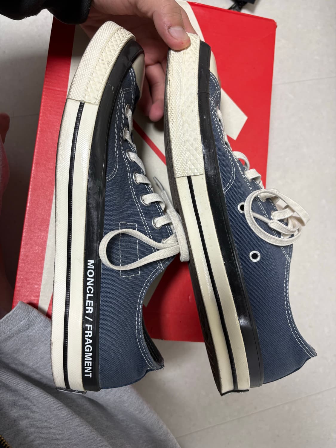 285 컨버스 몽클레어 프라그먼트 척 인시그니아 블루 상품이미지3