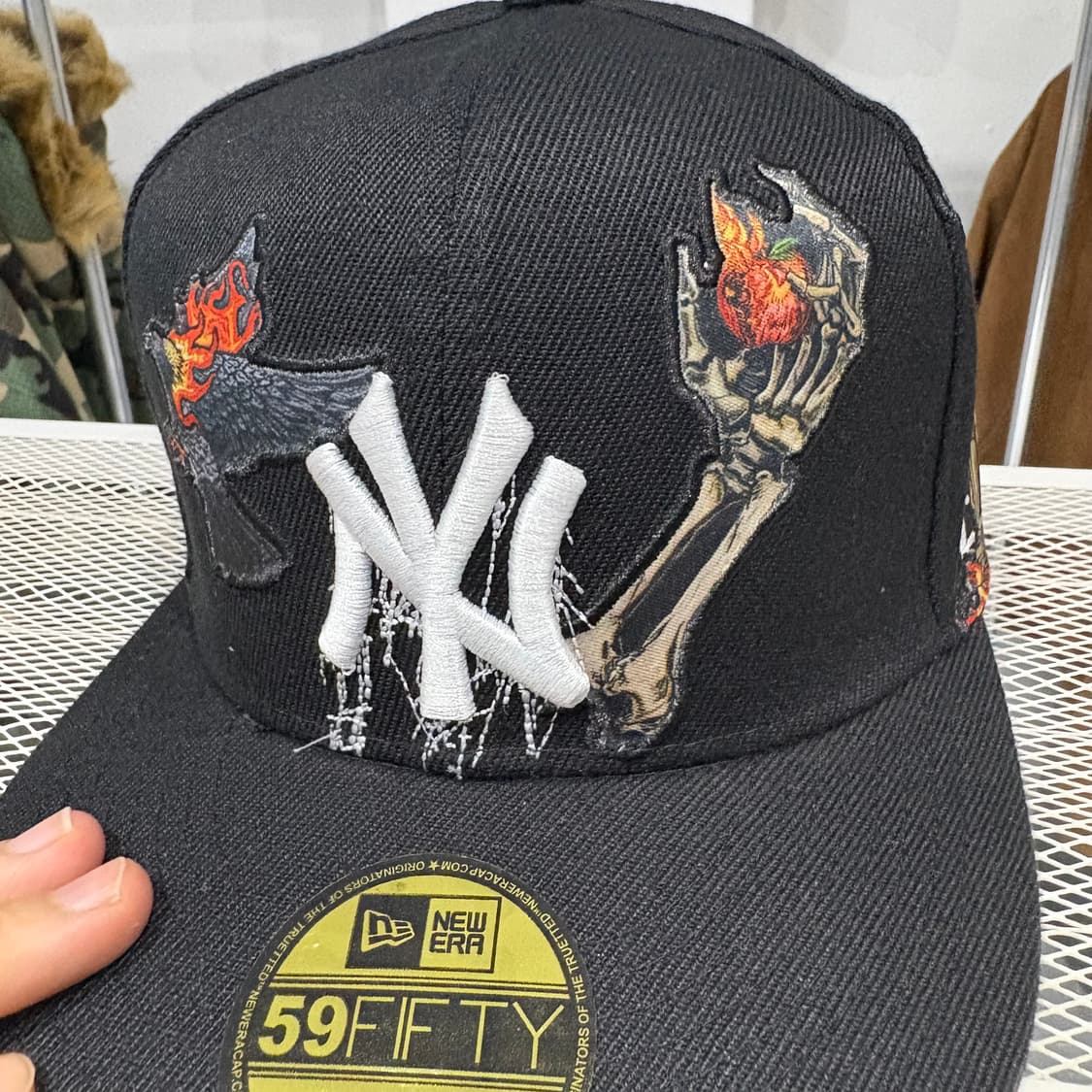 뉴에라 앙키즈 지옥 59FIFTY 7 볼캡 스냅백 상품이미지5