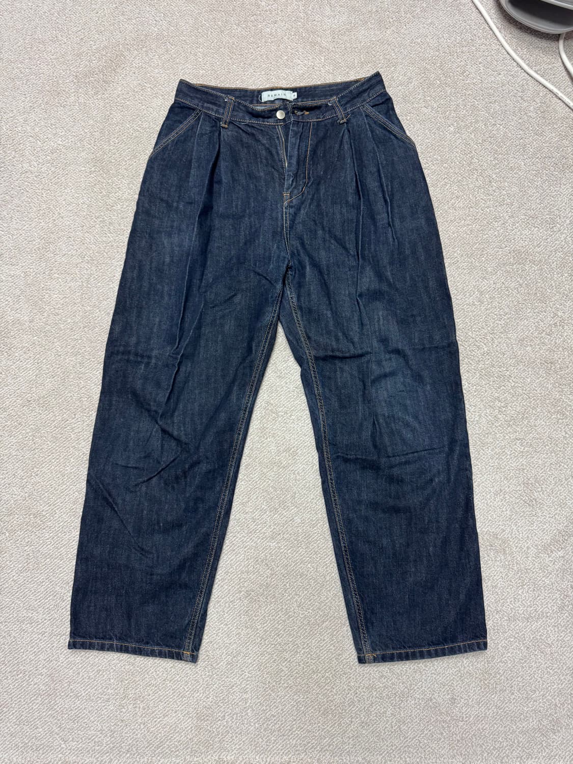 투턱 와이드 청바지 상품이미지1