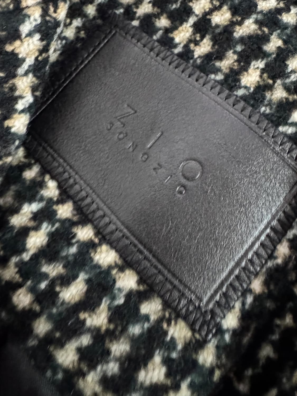 지오송지오 양가죽 배색 하운드투스 체크 더블 코트 M 상품이미지4