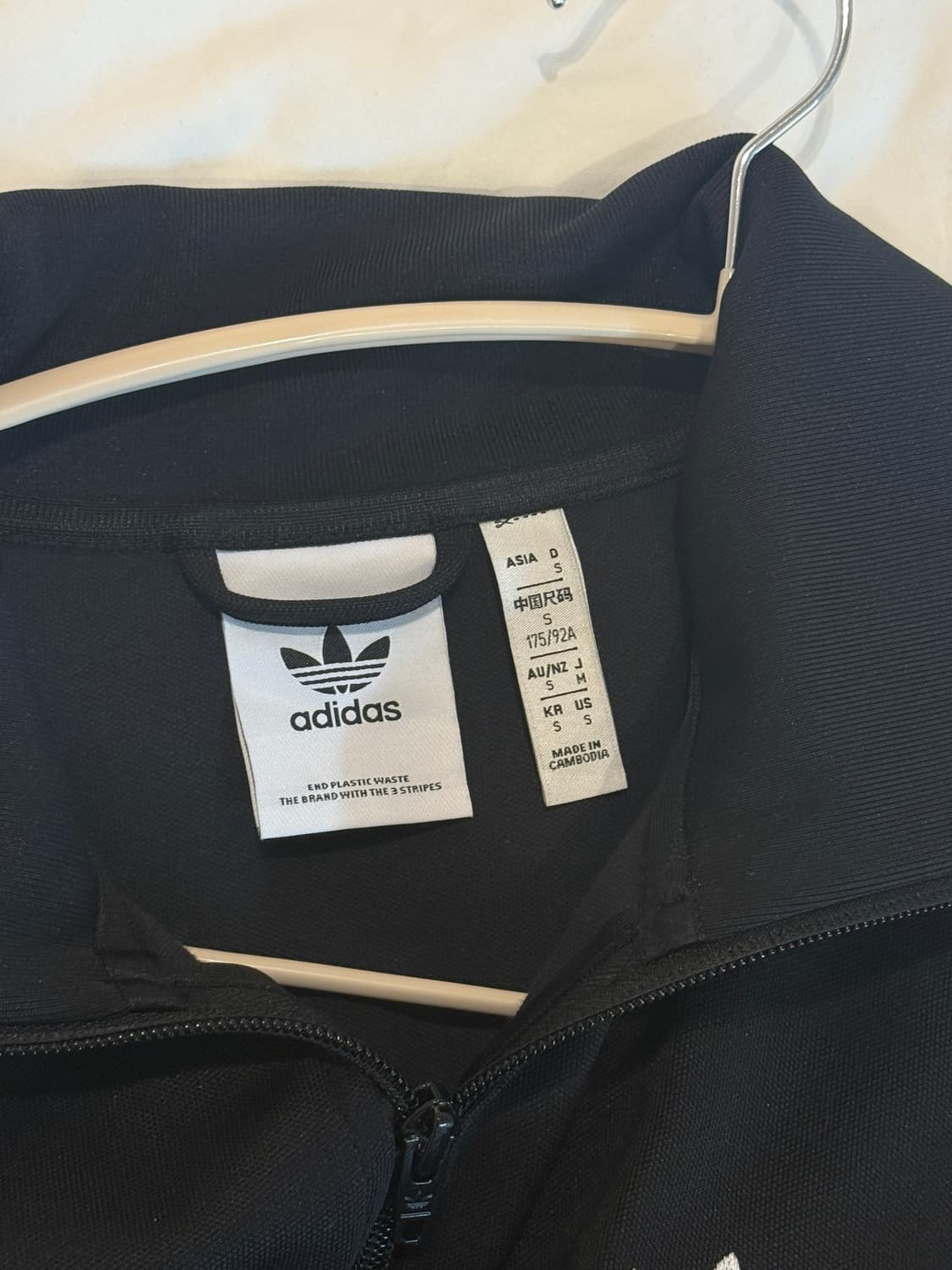 아디다스 트랙탑 상품이미지3