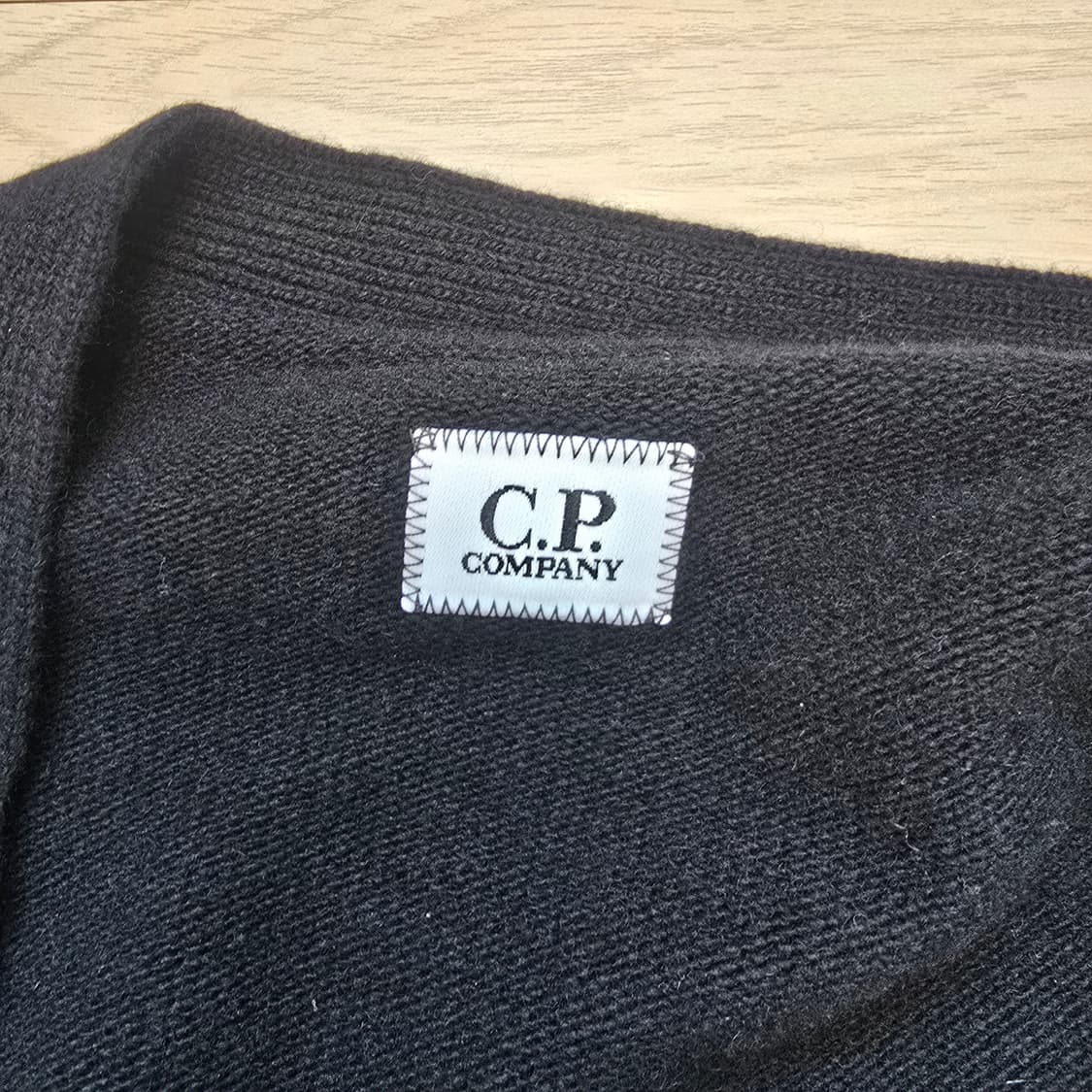 CP컴퍼니 울 가디건 상품이미지4