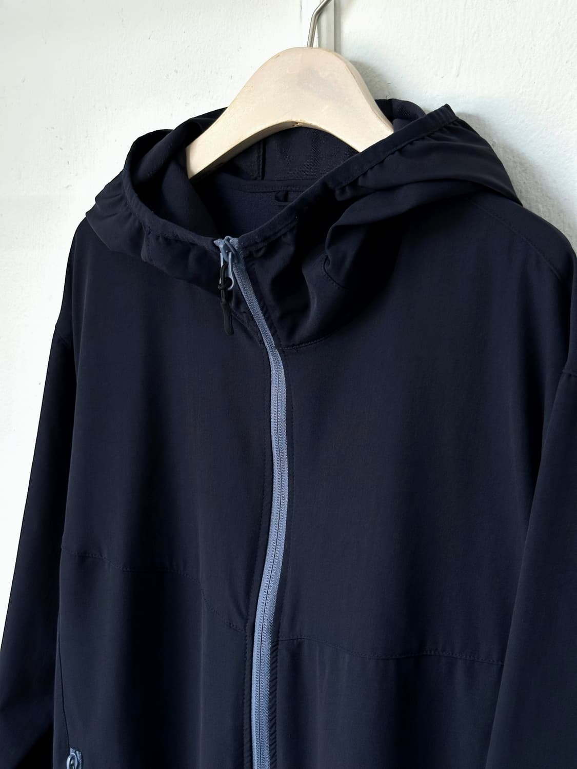 Stretched nylon poly wind parka 상품이미지2