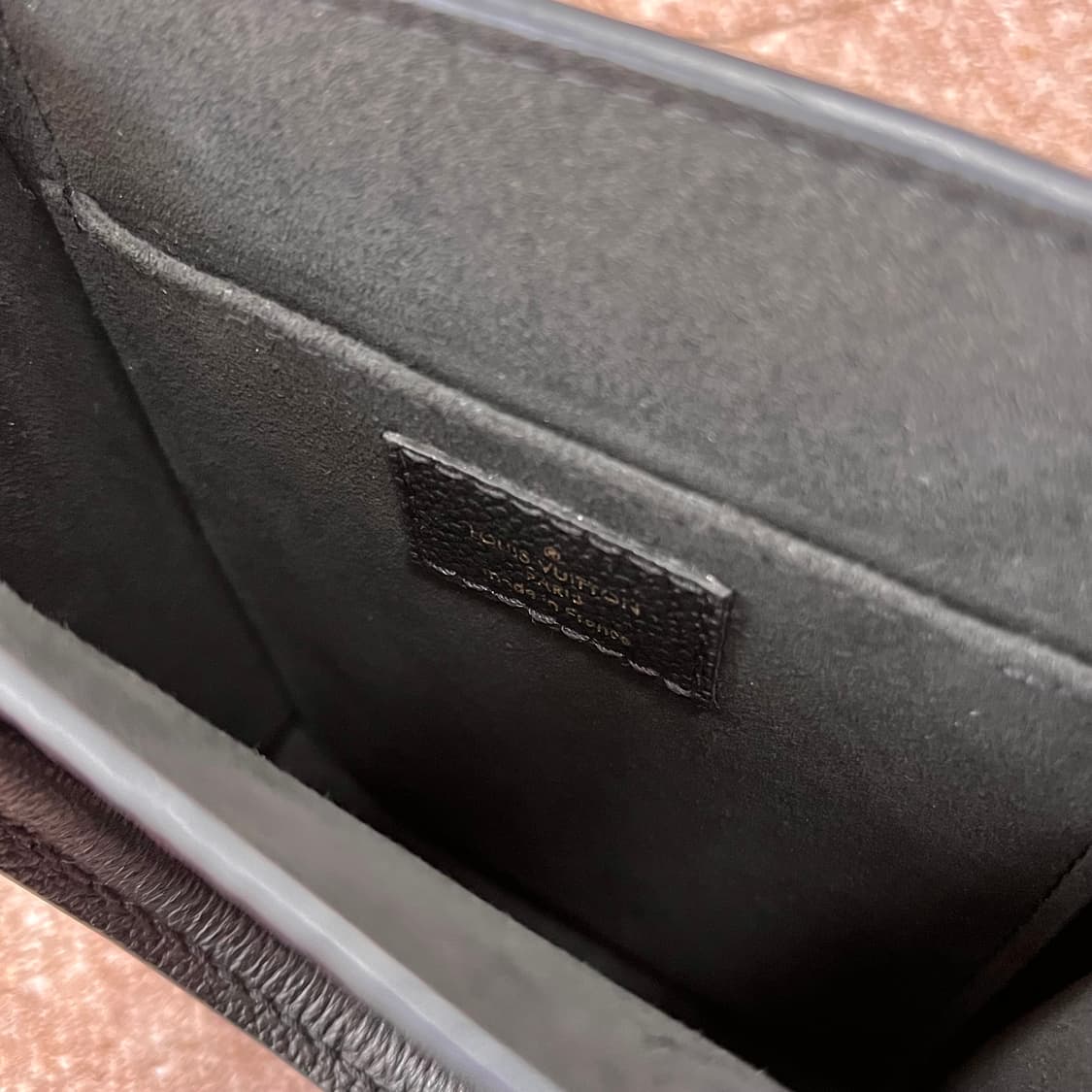 [S급/정품] 루이비통 쁘띠 삭 플라 크로스백 가방 상품이미지9