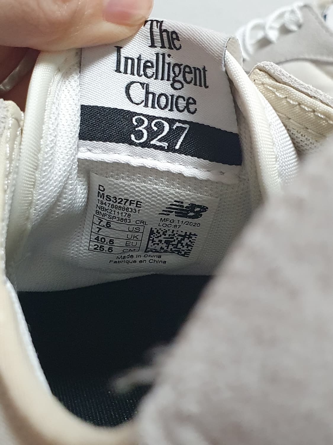 255mm 뉴발란스 327 그레이 블랙 스니커즈 상품이미지8