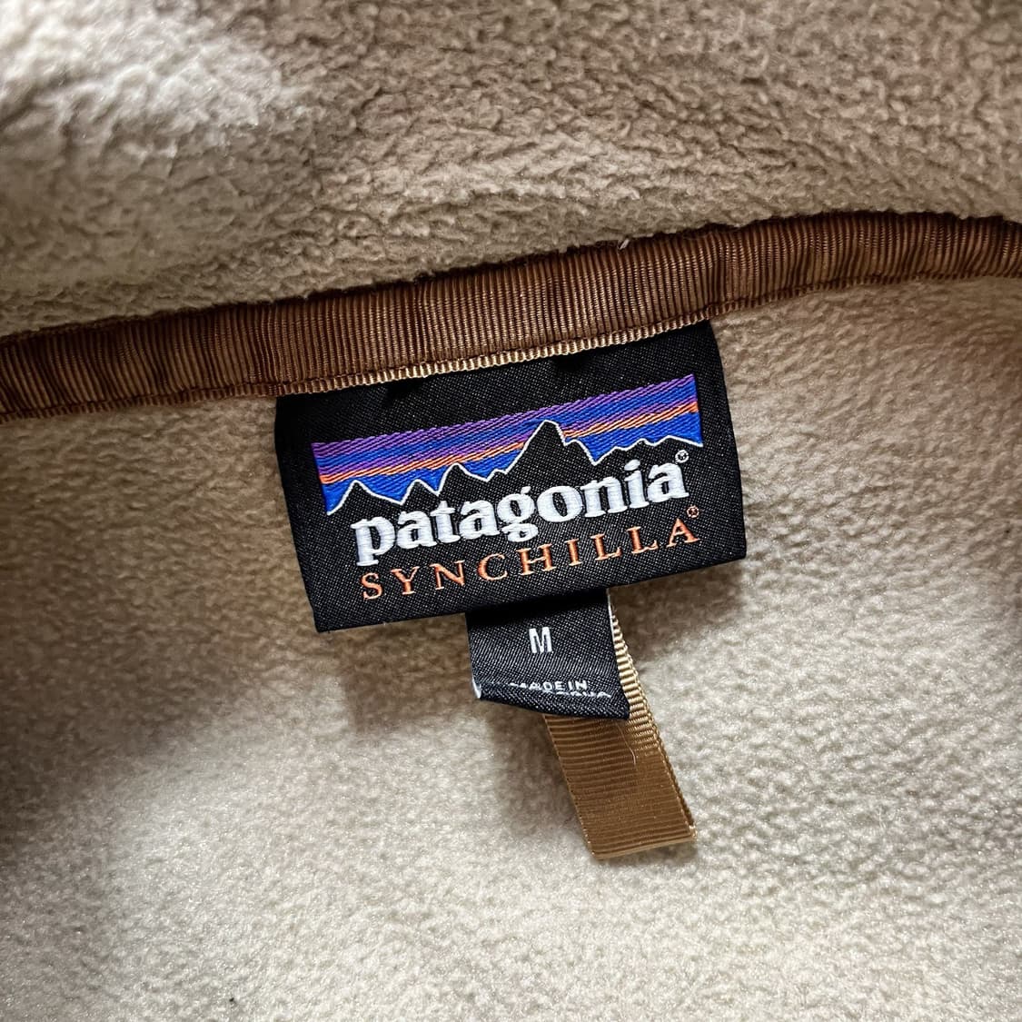 10s 파타고니아 신칠라 스냅-T 베이지/카키 상품이미지2
