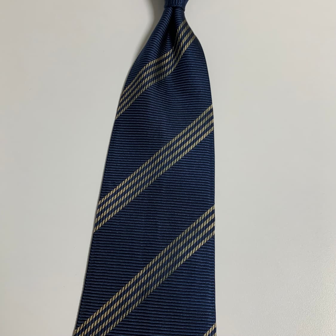 버버리(BURBERRY) 스트라이프 명품넥타이 정장패션 9cm 상품이미지9