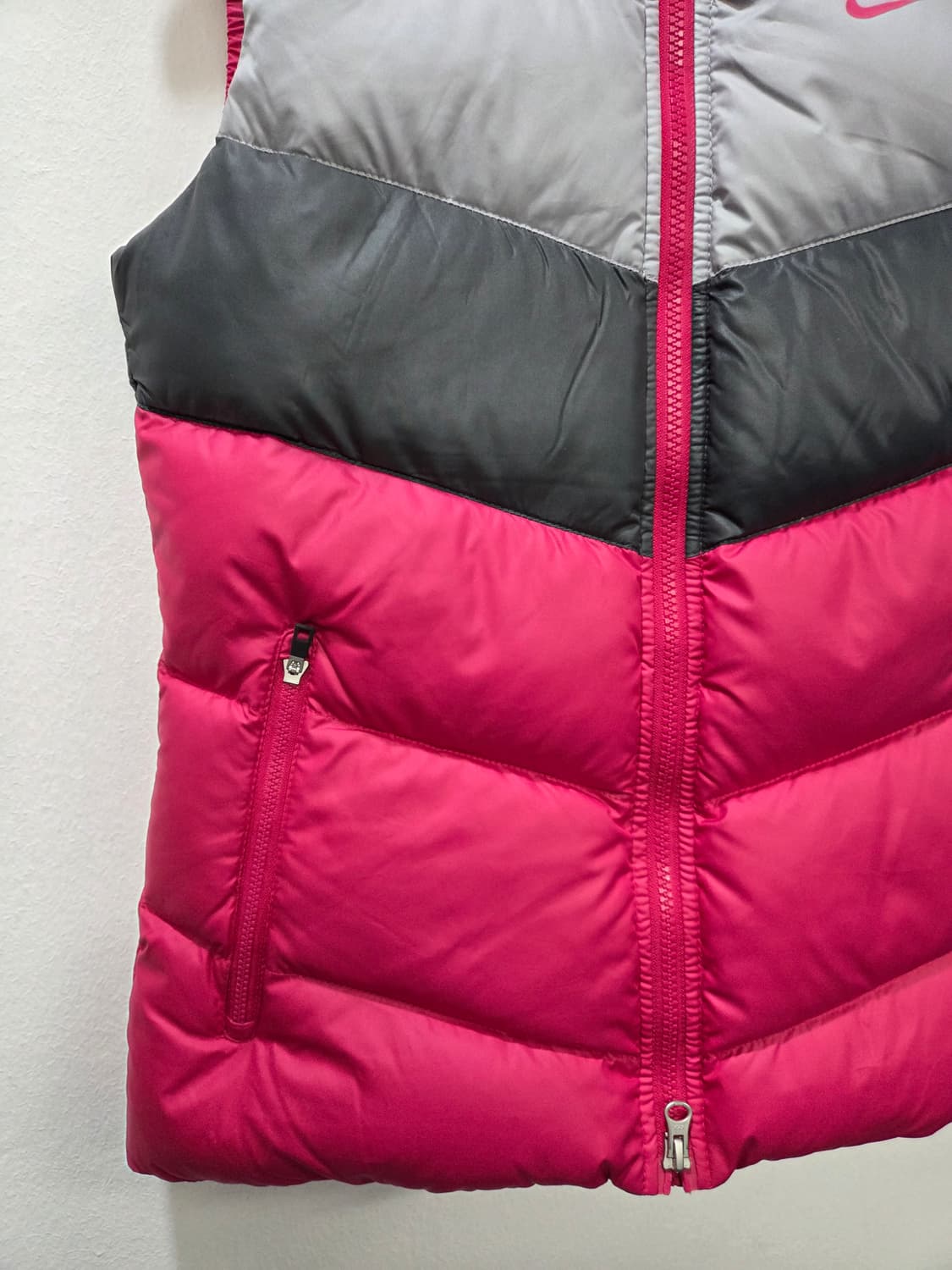 나이키 후드 패딩 조끼 핑크/회색/블랙 Y2K 펑크룩 상품이미지2