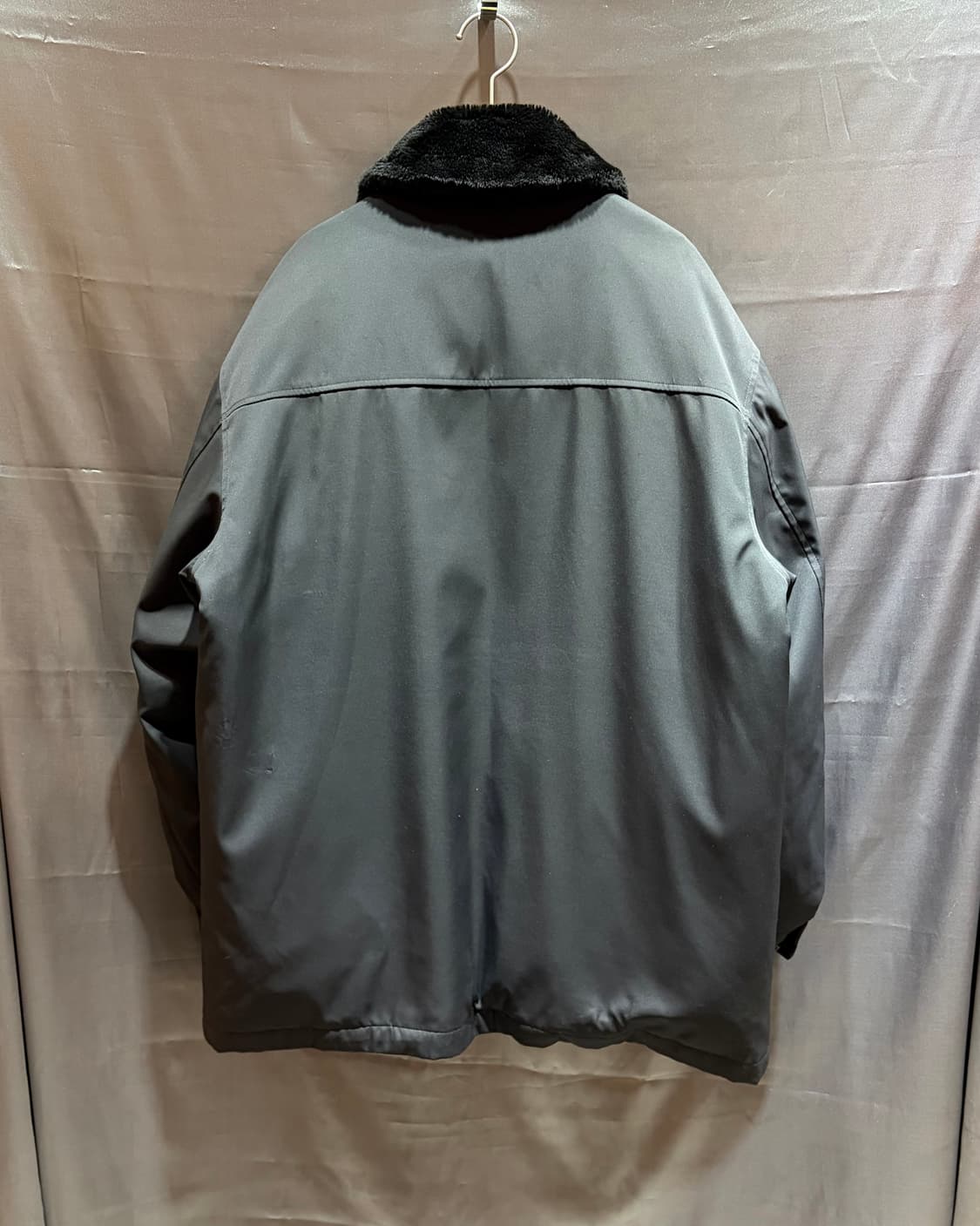 XL YSL 입생로랑 포켓 심볼로고 패디드 블랙 폴리쉘 상품이미지4