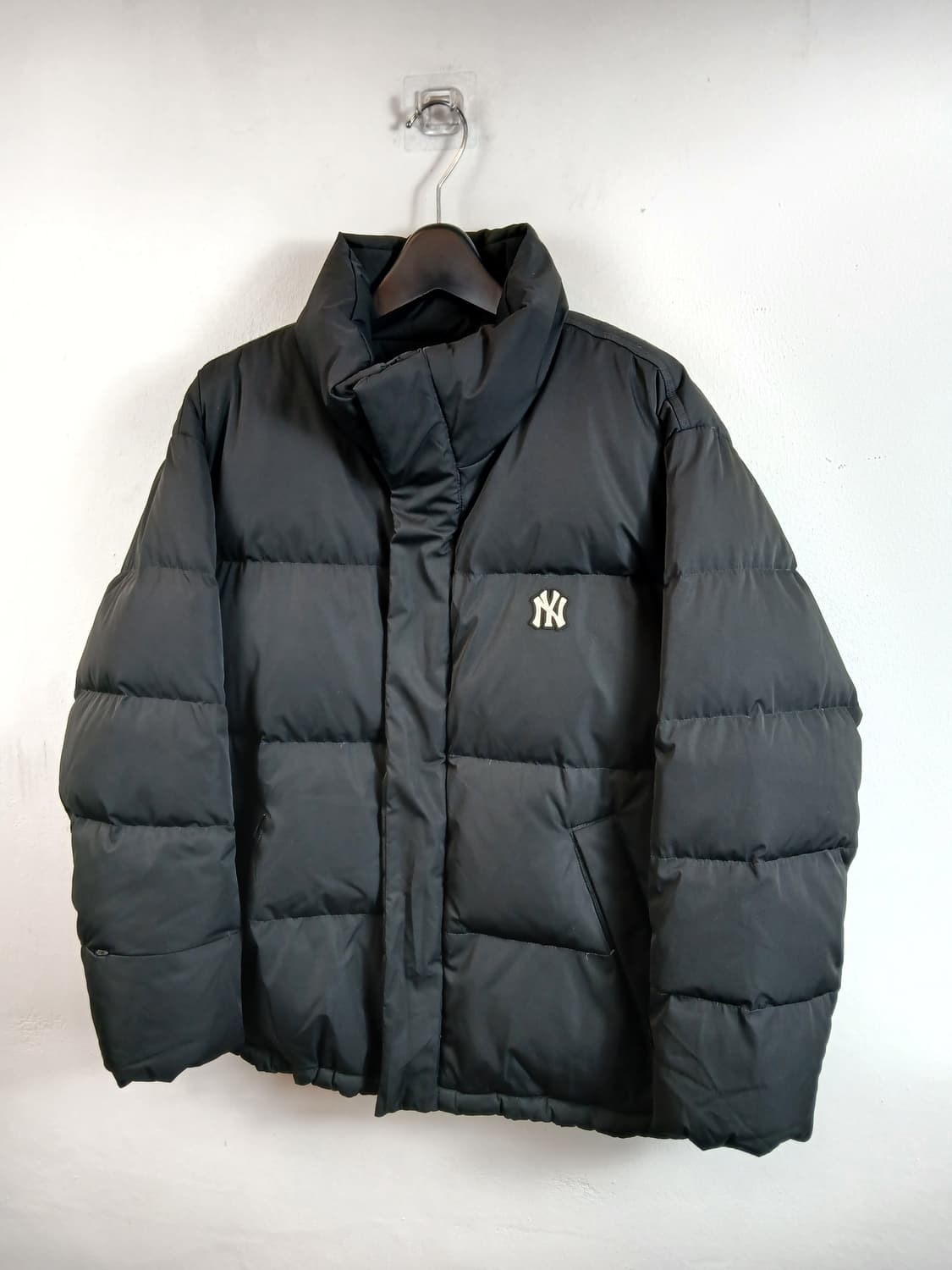 MLB NY 패딩 블랙 85 XS 새제품급 상품이미지2