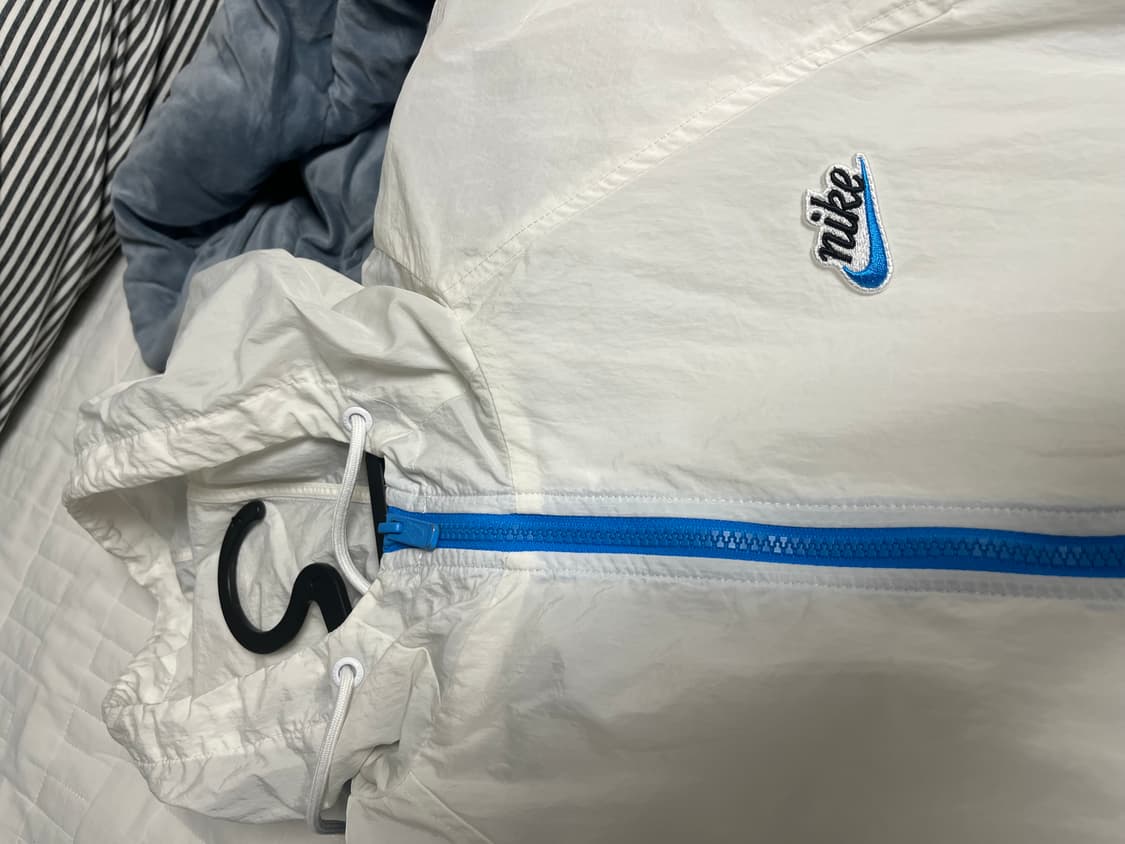 나이키 헤리티지 윈드러너 바람막이 (우주매물) 상품이미지3