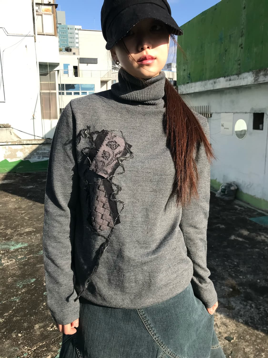 그레이 패치 목티셔츠  상품이미지1