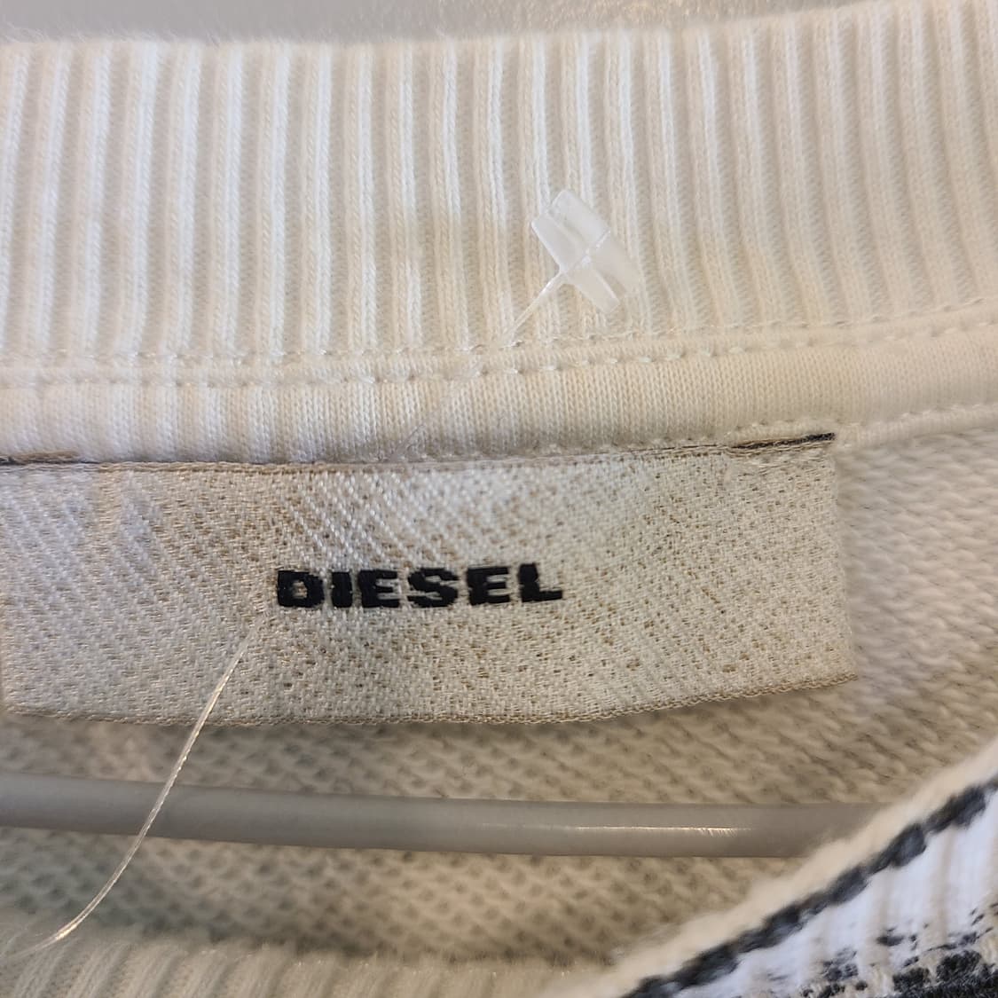 DIESEL 의 맨투맨 티  상품이미지9