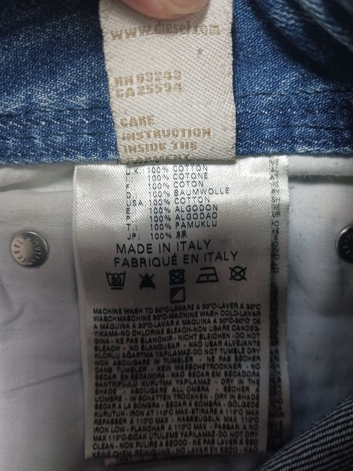 [31] 디젤 사파도 WASH0074F 레귤러 슬림 스트레이트 진 청바지 상품이미지10