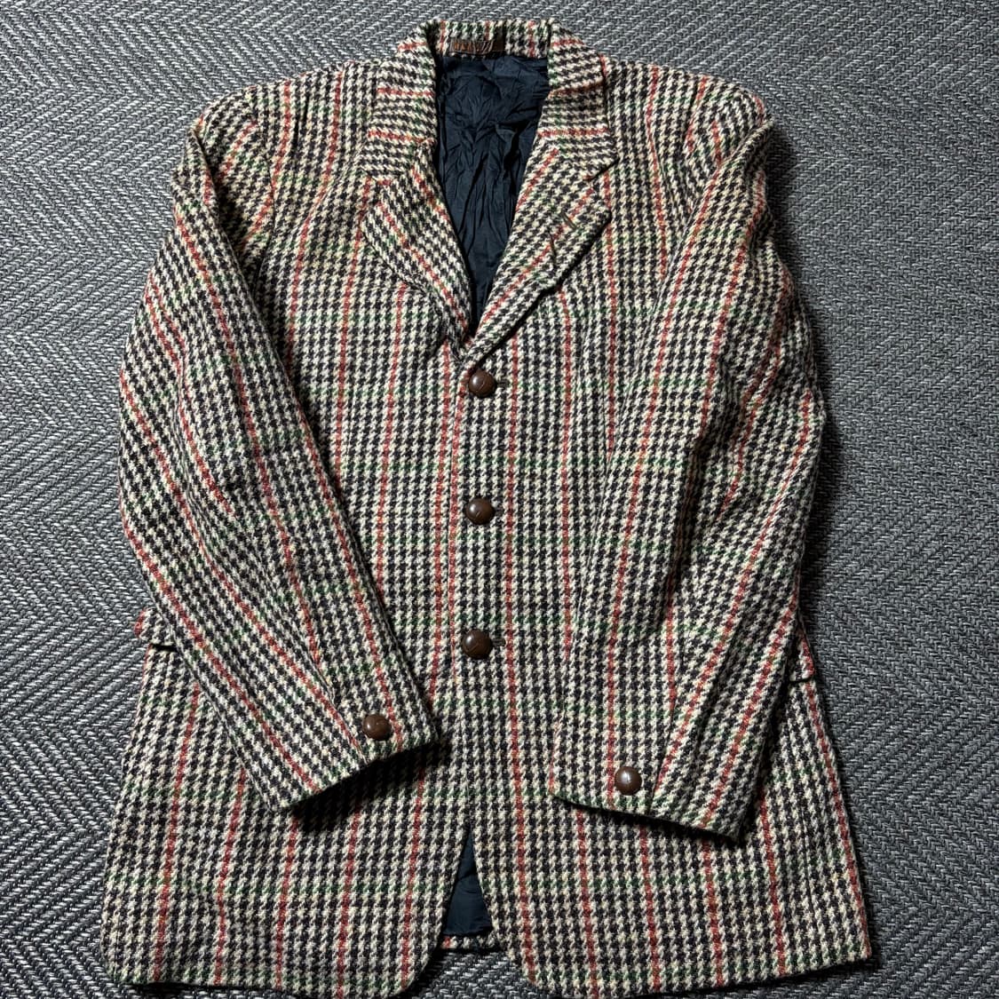 해리스트위드 3버튼 울 100% 블레이저(Free) 상품이미지1