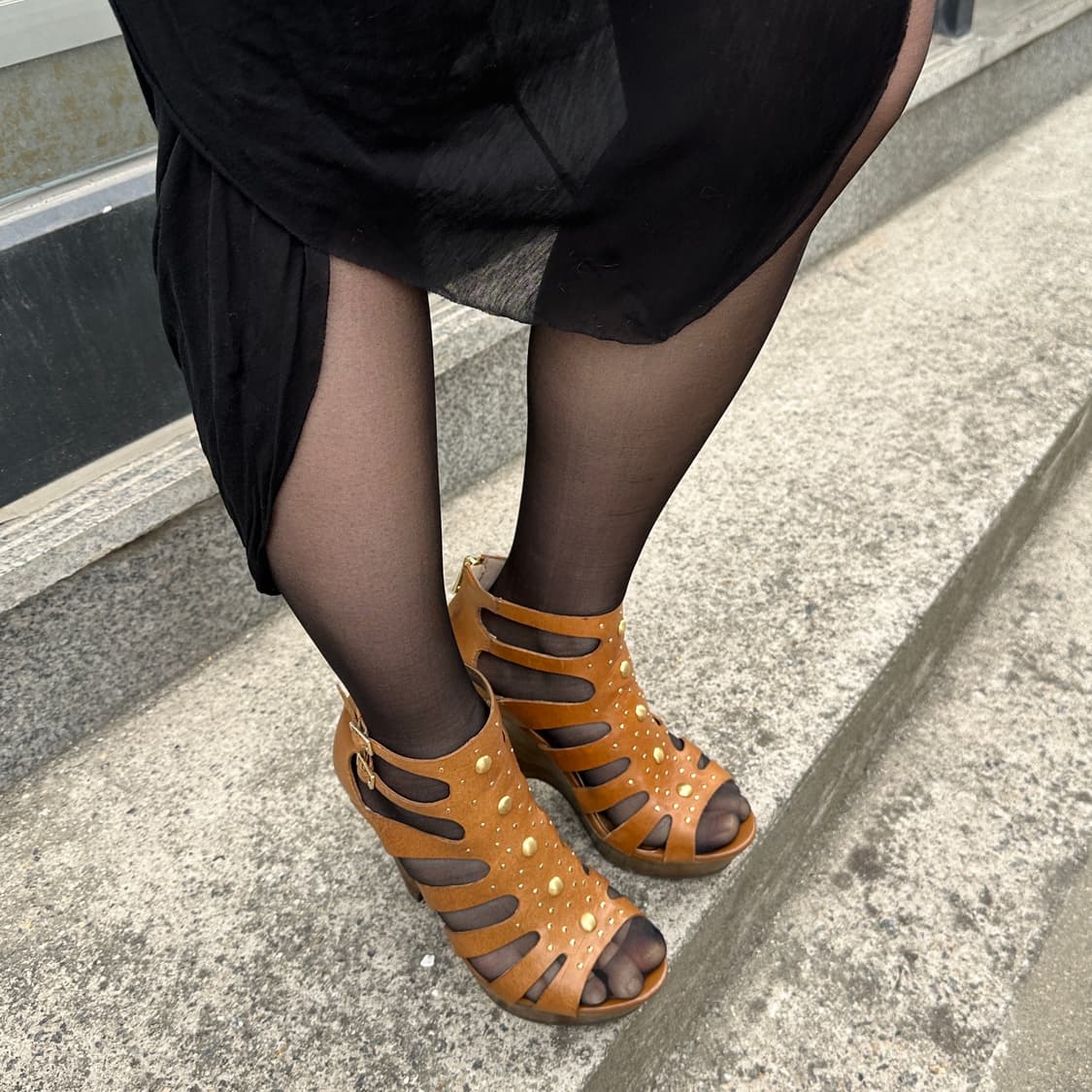 00s 데드스톡 가죽 앤 브라스 웨지 샌들 풀박스 상품이미지10