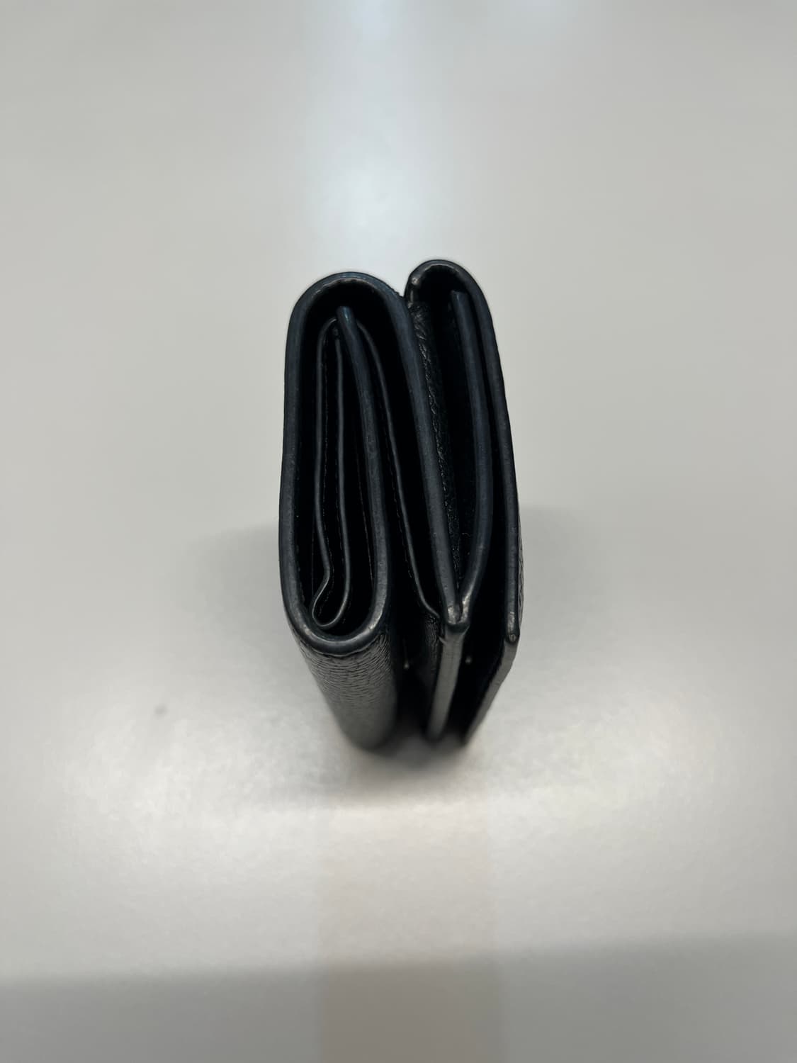 발렌시아가 에센셜 미니월렛 (여성 3단 지갑) 판매. 상품이미지5