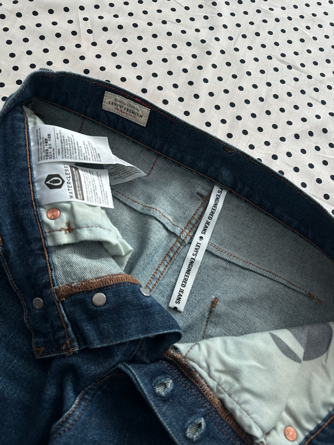 리바이스 LEJ 502 프리미엄 레드탭 엔지니어드 데님팬츠 상품이미지6