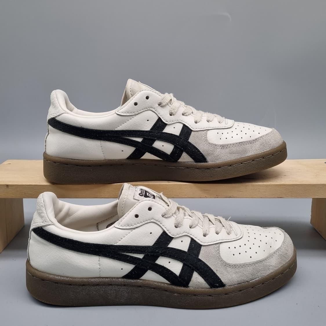 오니츠카타이거 GSM 베이지 여성운동화235  상품이미지1