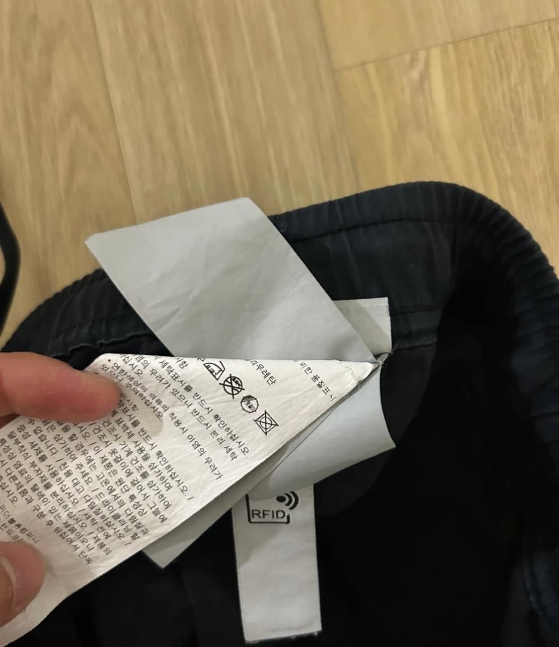 스톤아일랜드 블랙 카고 바지 28 백화점 한글택 상품이미지6