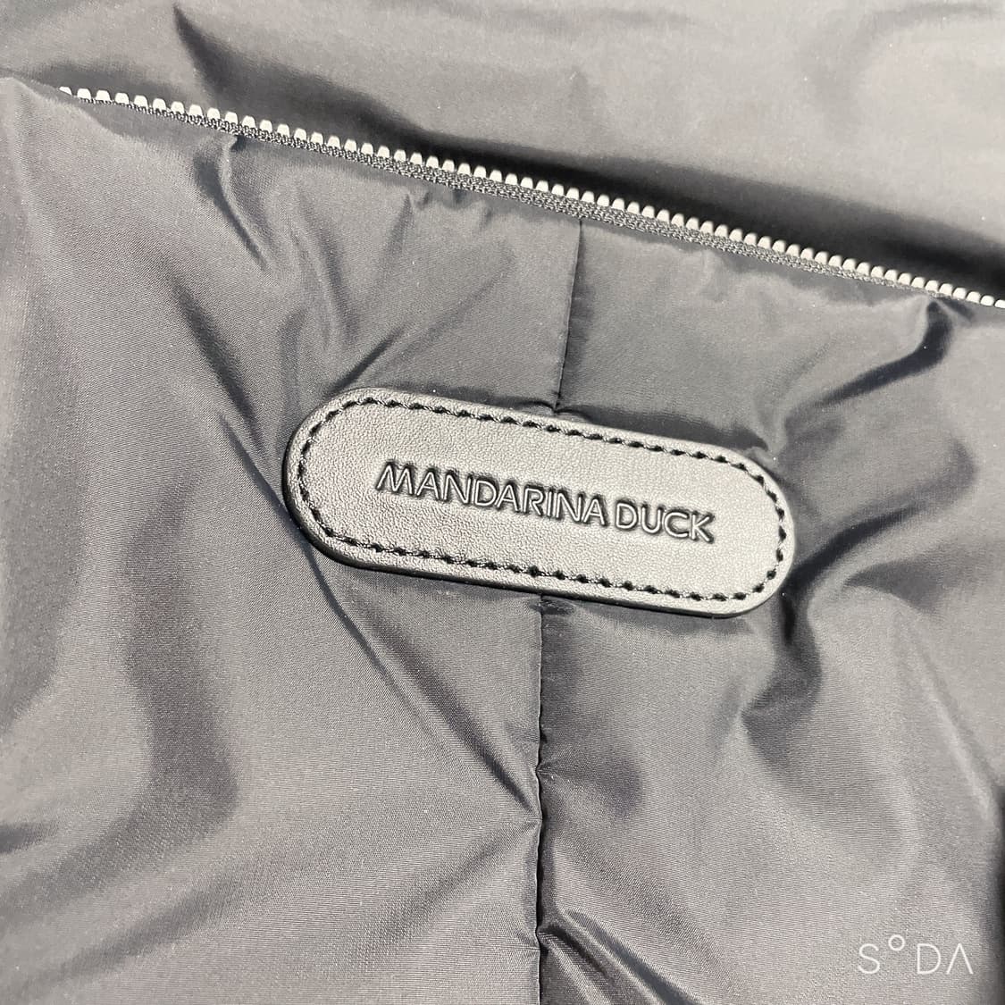 만다리나덕 나일론 백팩 상품이미지6