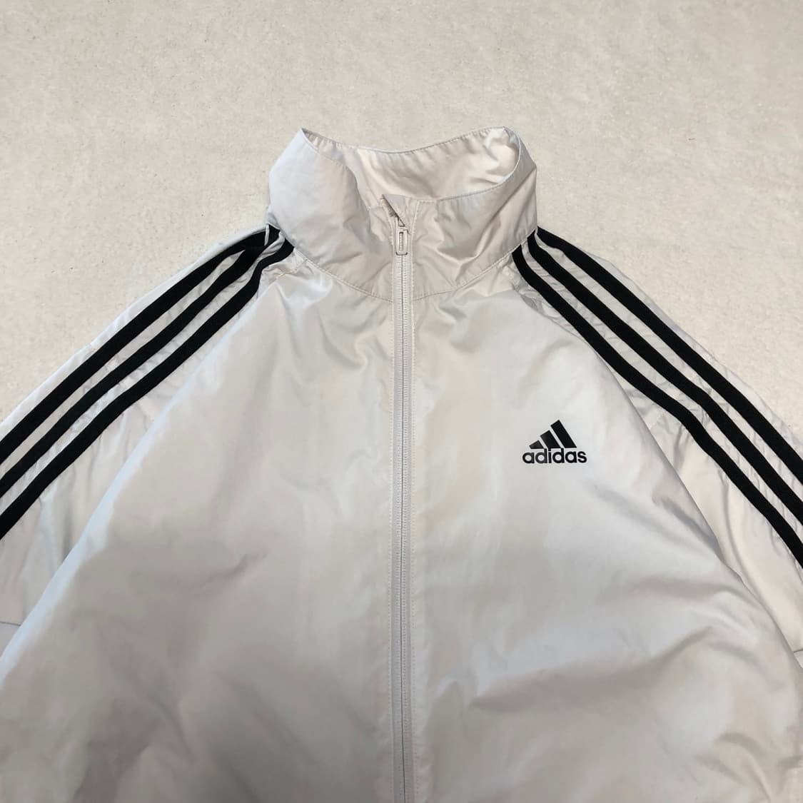 아디다스 화이트자켓 상품이미지4
