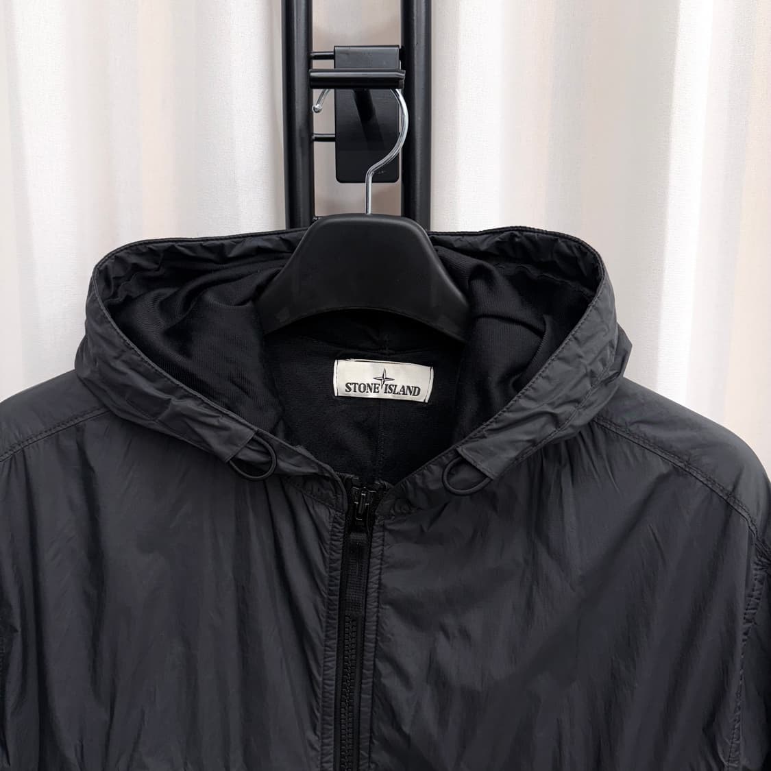 [백화점판/L] 스톤아일랜드 크링클랩스 롱 바람막이 상품이미지2