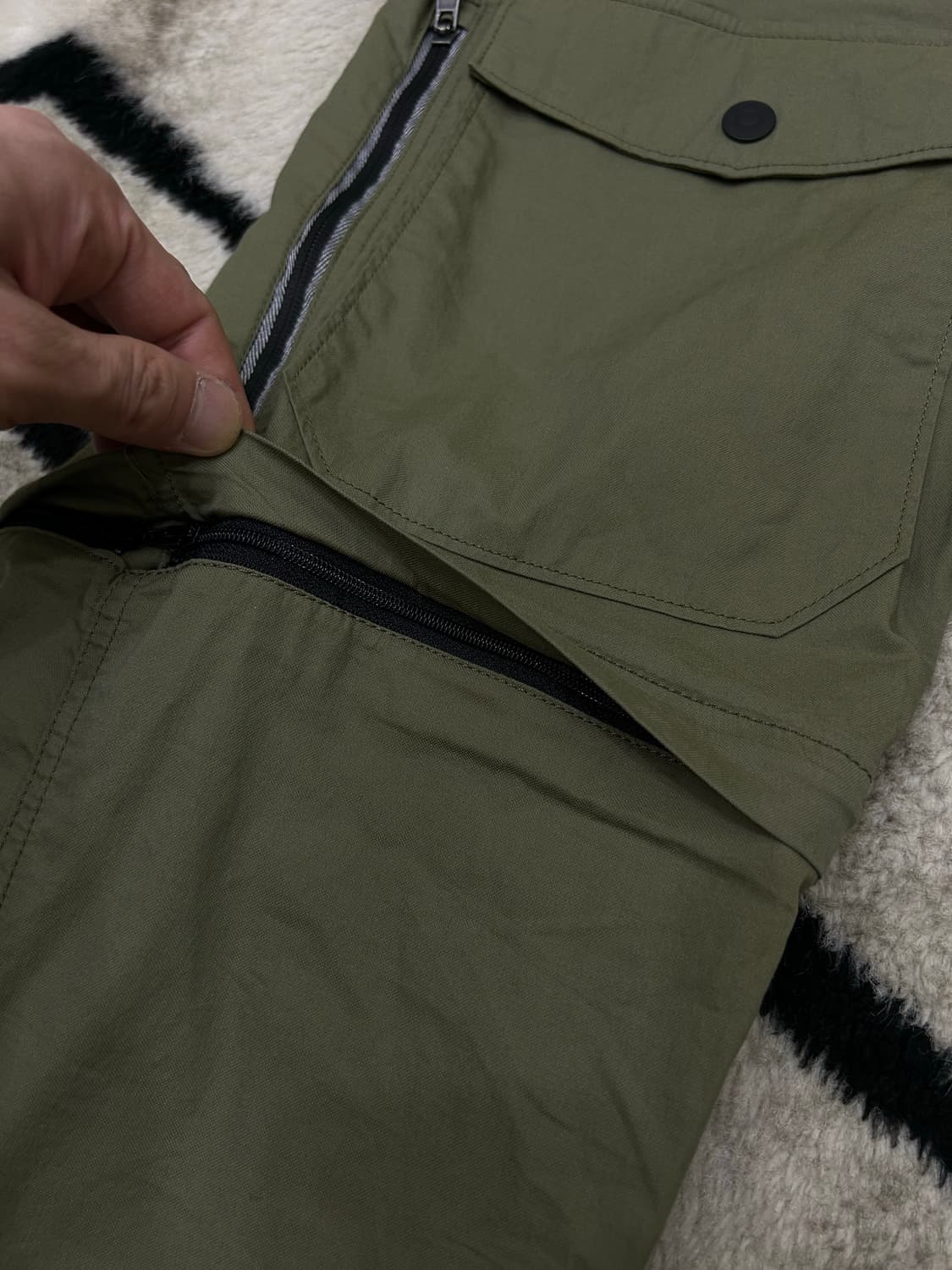 [32]리바이스 프리미엄 반바지 겸용 나일론 카고 팬츠/카키올리브 상품이미지5