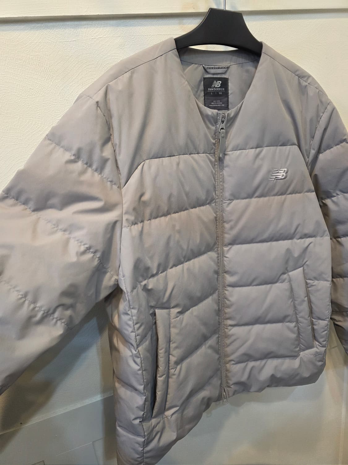뉴발란스 경량 패딩  L 회색 상품이미지3