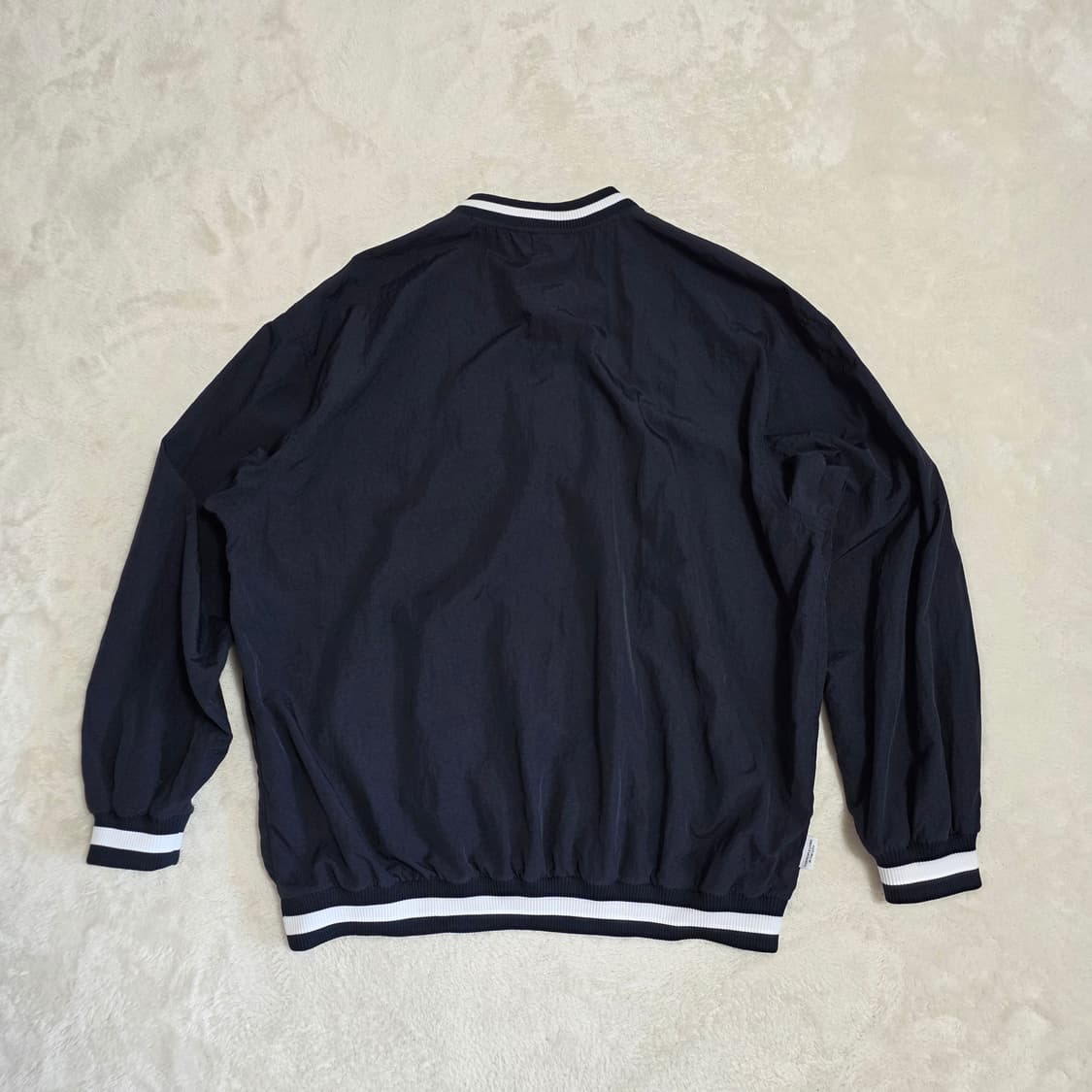 (L)어반디타입 브이넥 우븐 바람막이 티셔츠  상품이미지3