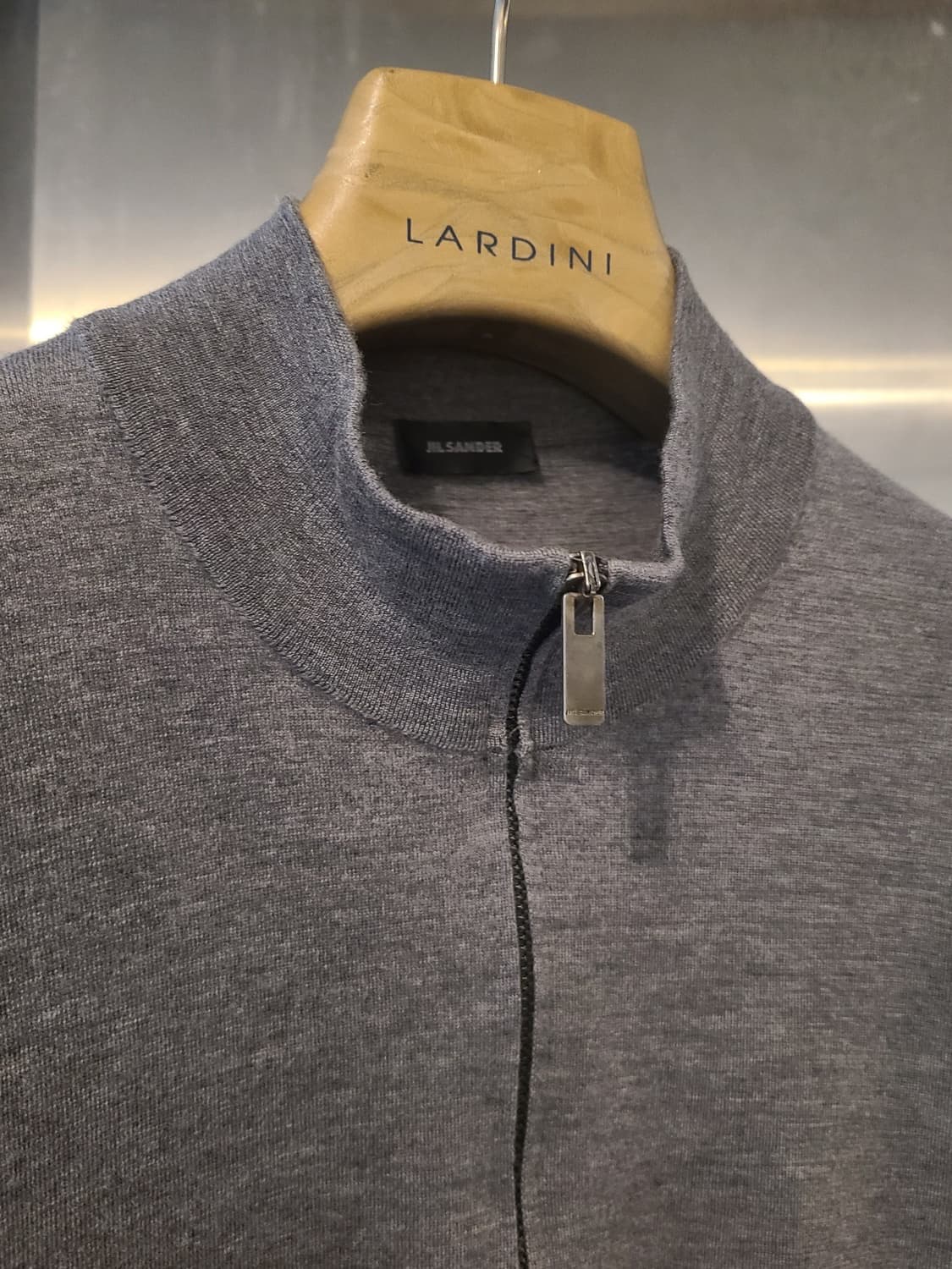 질샌더 집업 상품이미지2