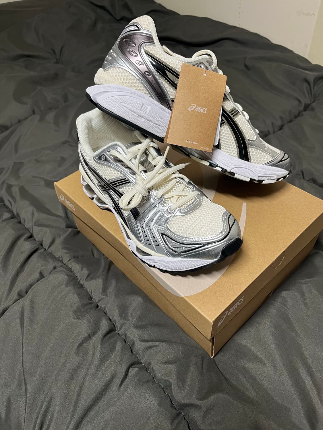 젤 카야노 14 크림/블랙 265 상품이미지1