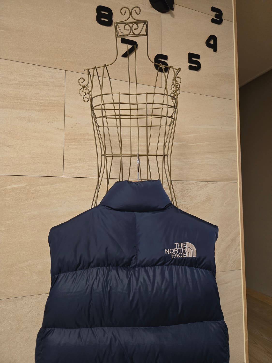 [55] 노스페이스 여성 눕시 구스 패딩 700 상품이미지4