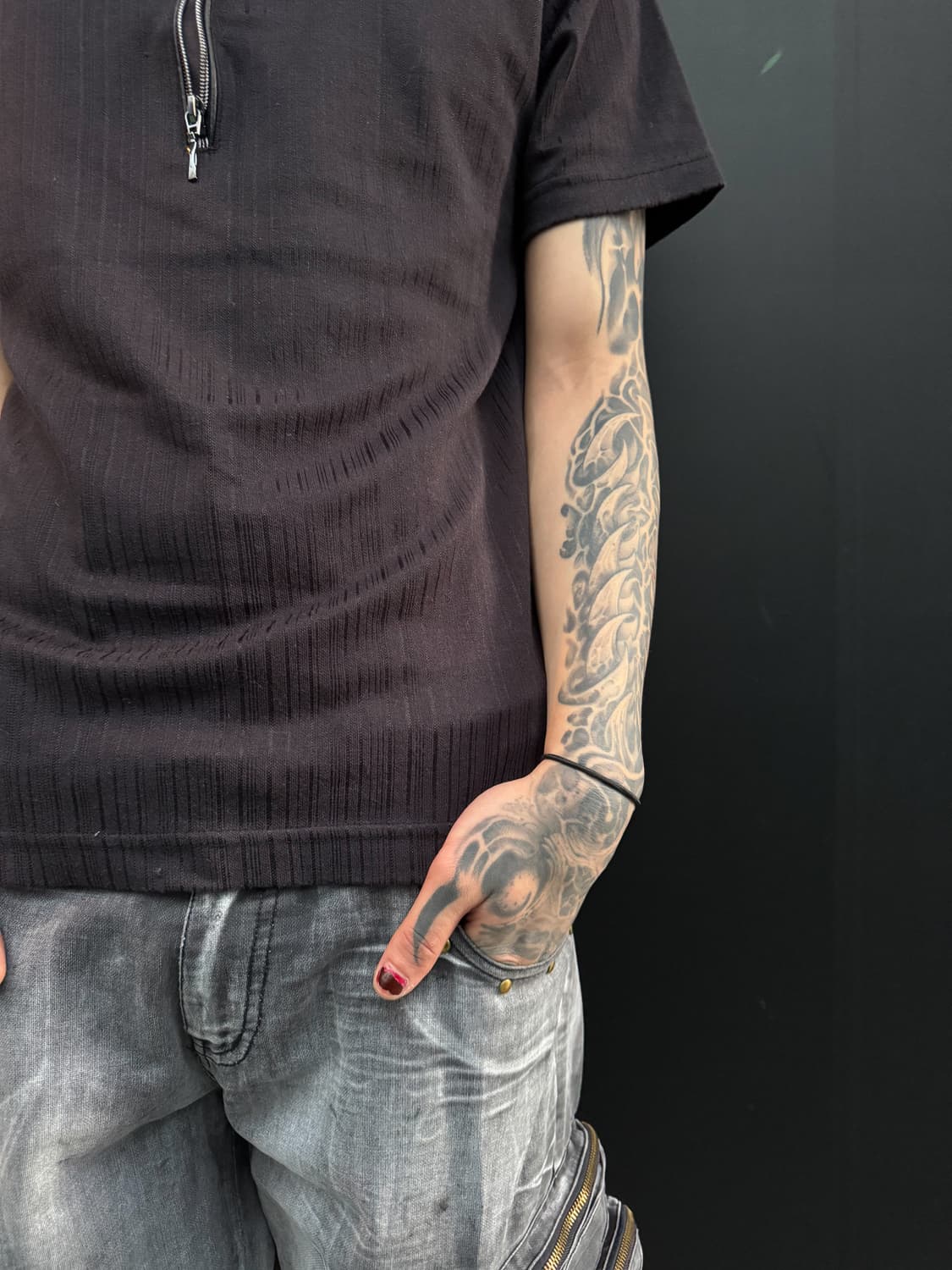 Yin & Yang NEXT – Layered Zip V-neck Tee 상품이미지4
